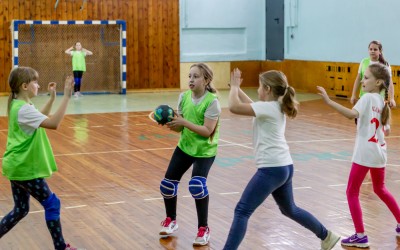 5 λόγοι για να ξεκινήσουν τα παιδιά σας το handball